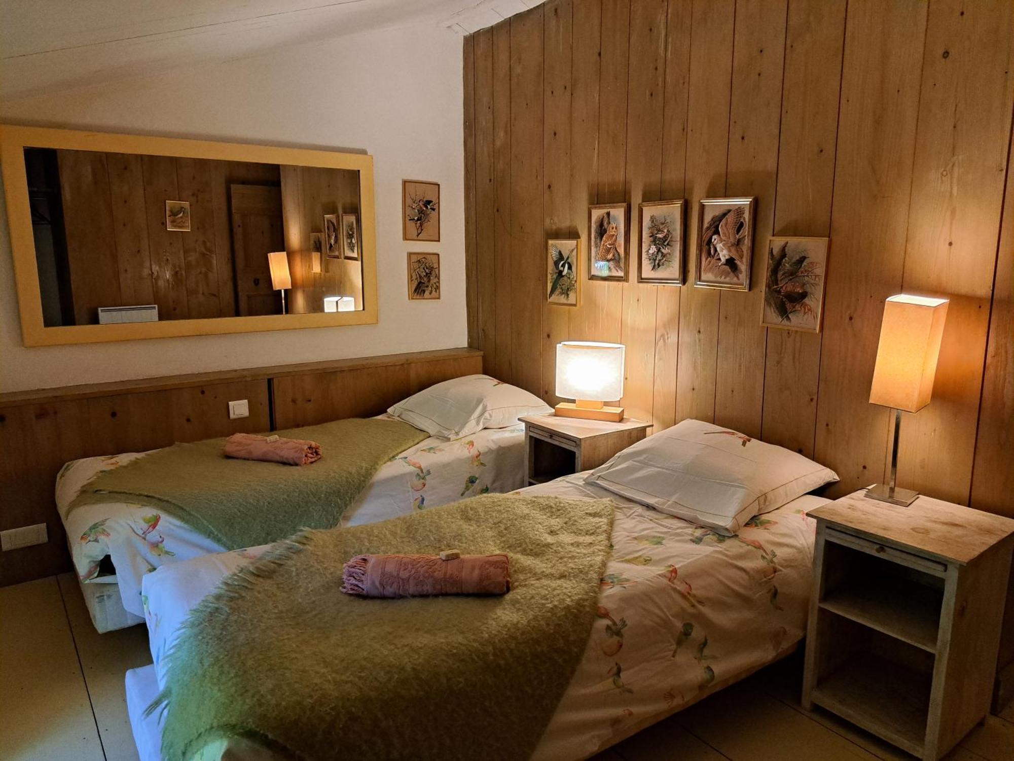 ユゼ ル マス ドゥ ラック Bed & Breakfast エクステリア 写真